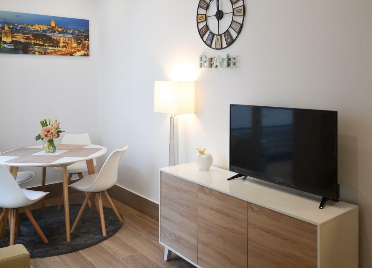 Apartamento San Jacinto III セビリア エクステリア 写真